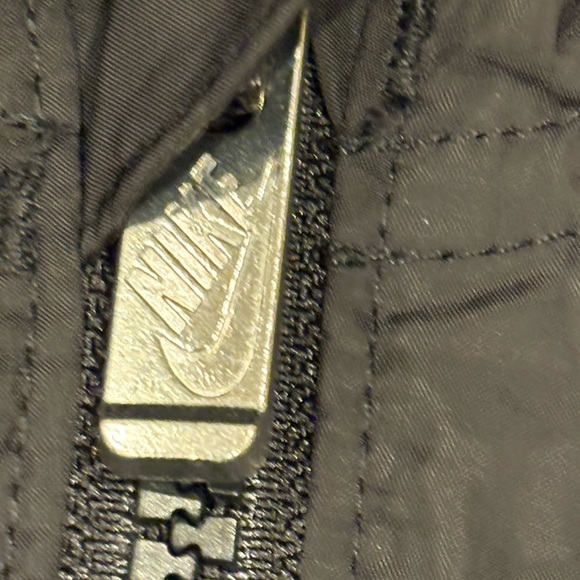 Toddler Nike girls Windbreaker Jacket Size 4-5 years - Picture 14 of 16